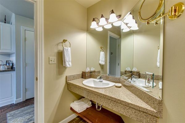 Hotel Bellwether LIF (Bellingham)